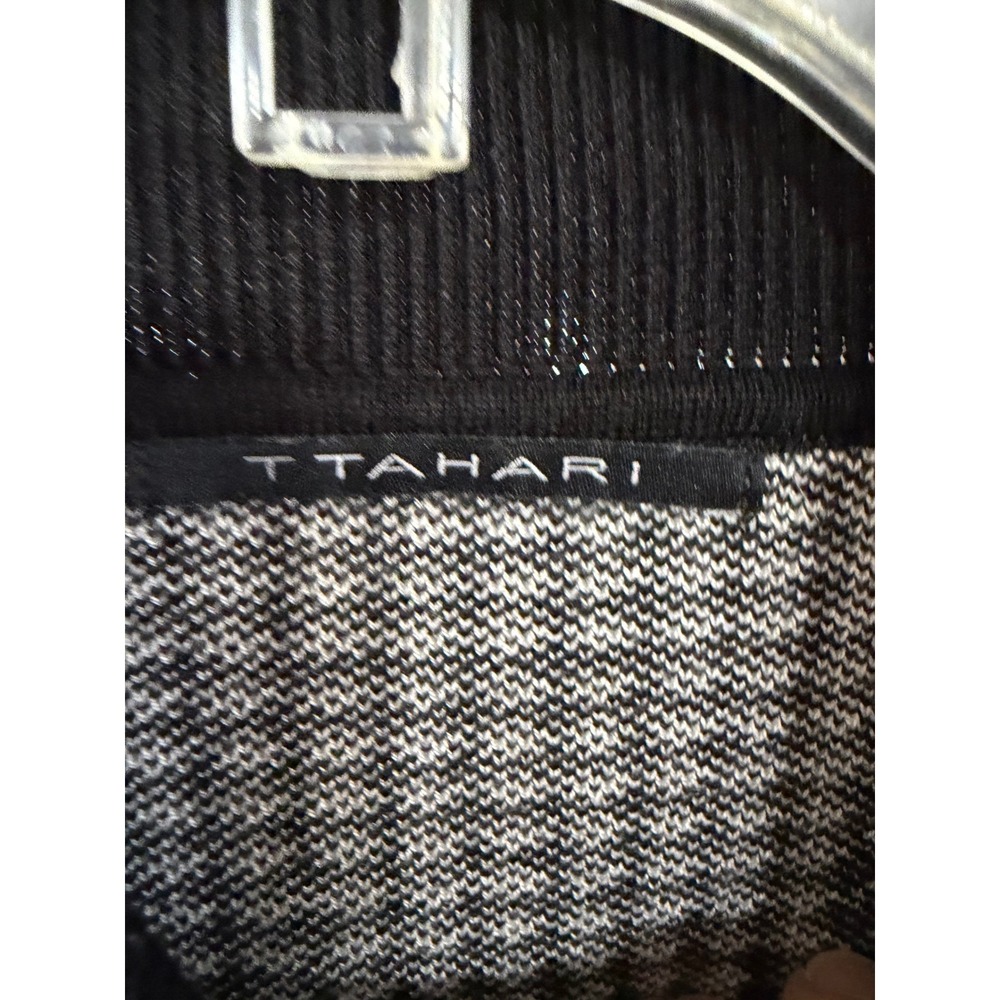 T Tahari Womens Black White Houndstooth Check Mock Neck Knit Sweater Size L - Picture 5 of 10